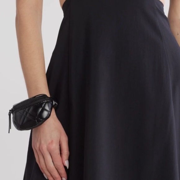 LOW START ✨NIB w/tag. Kurt Geiger Brixton Quilted Black leather Wristlet. - Picture 12 of 12